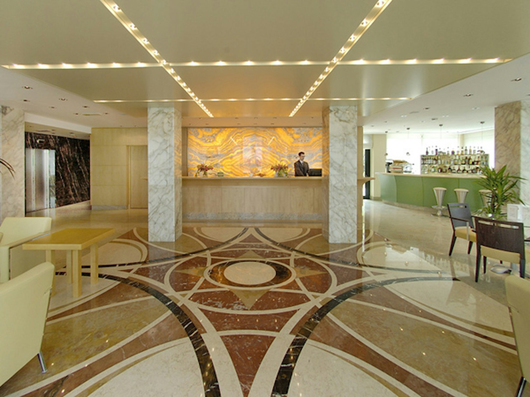 Tiffany Hotel Milano 4/9
