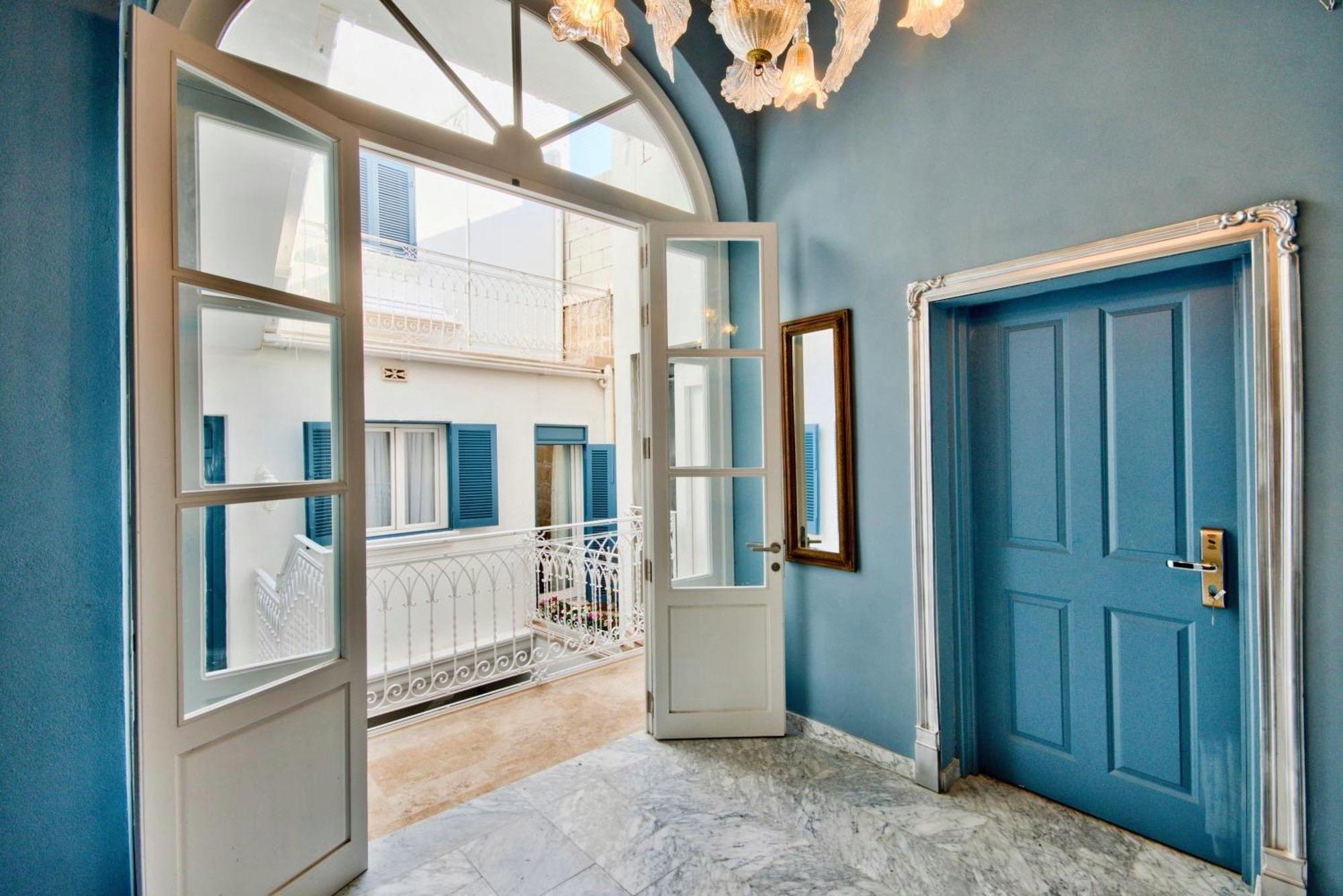 Julina Boutique Living 36/43