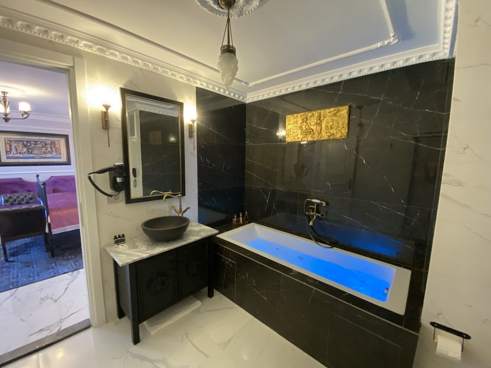 Villa Ephesus Special Class 63/63