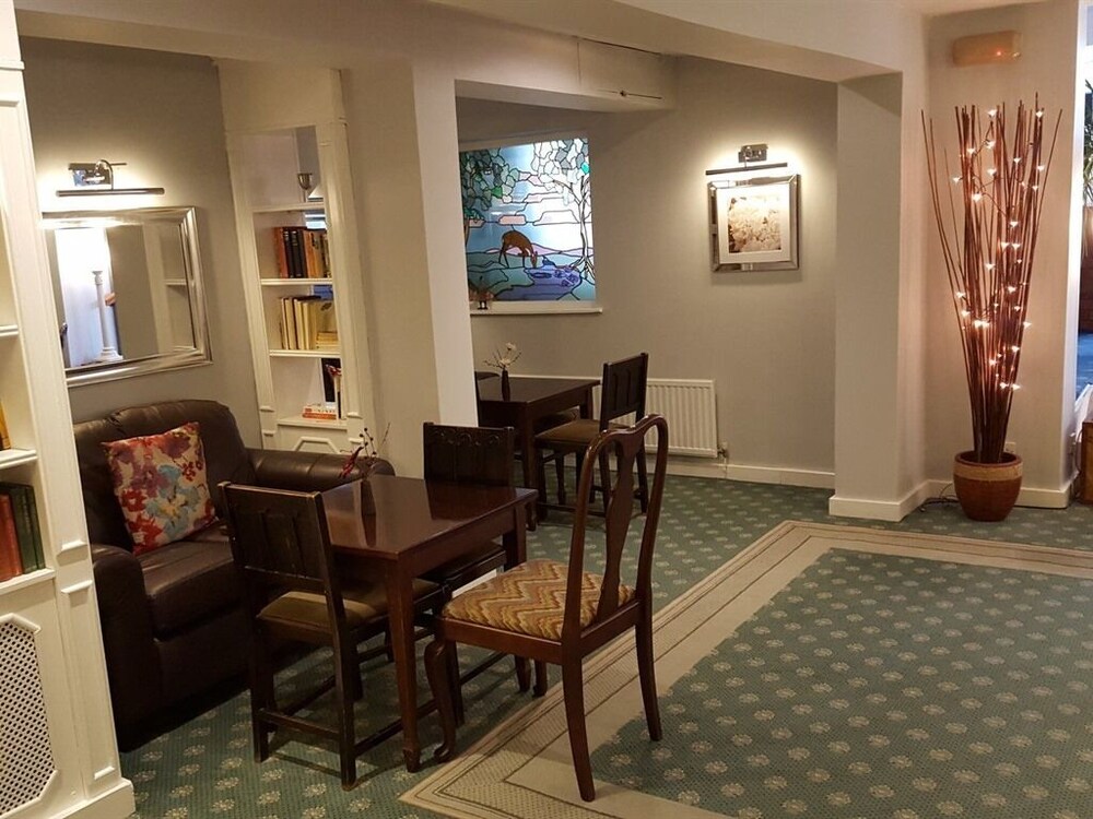 Apple Tree Hotel 19/30