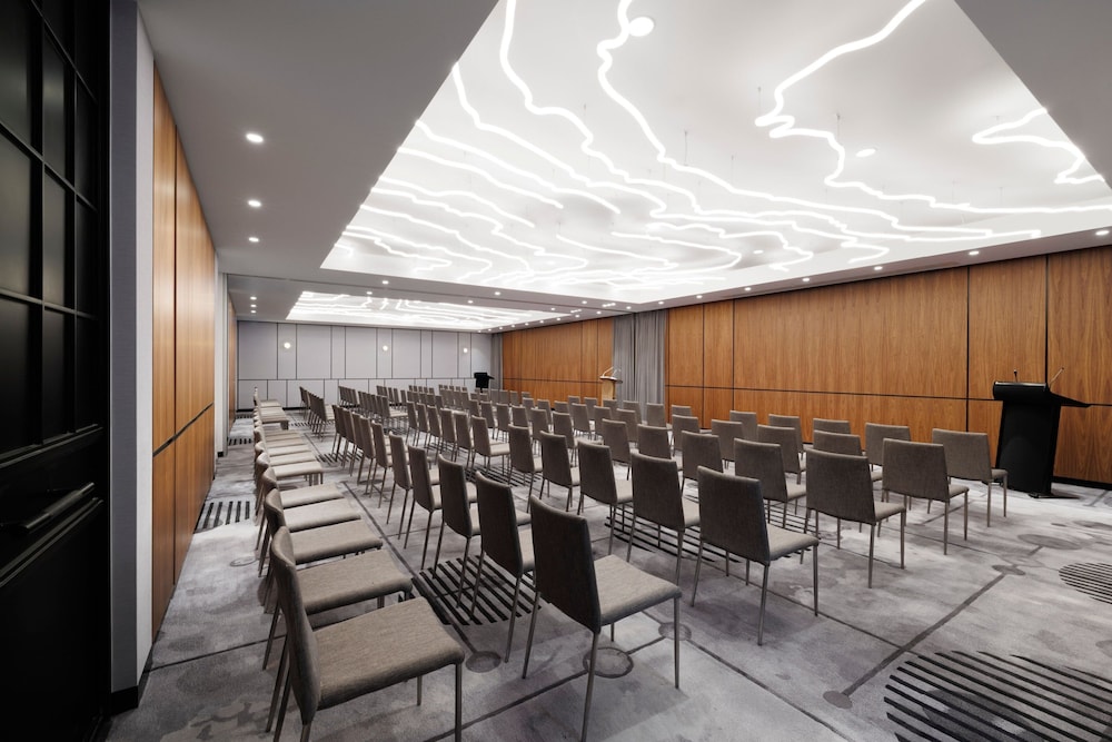 Le Meridien Melbourne 41/50