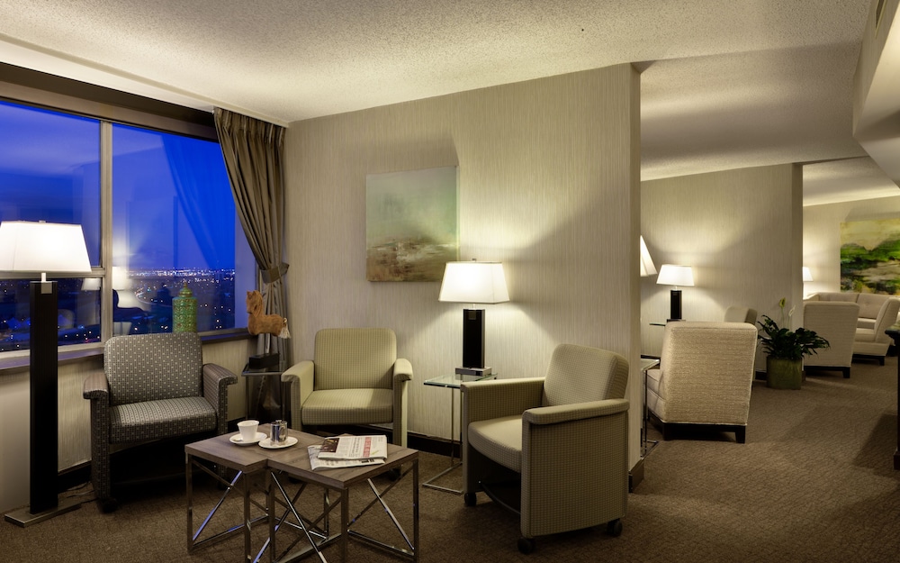 Chateau Lacombe Formerly Crowne Plaza Chateau Lacombe 41/67