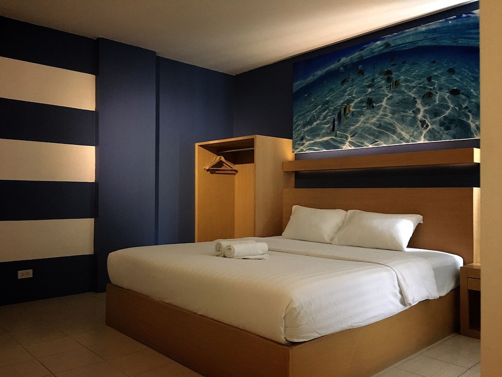 Hub Hua Hin 57 Hotel 23/72