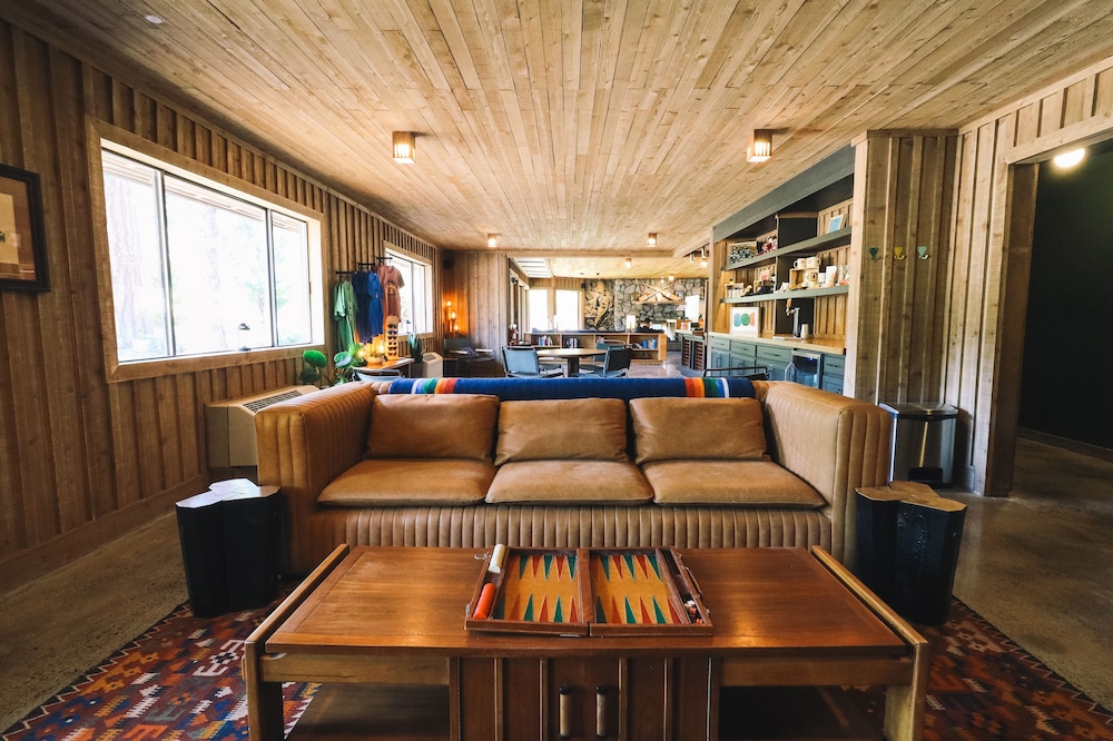 Station House Inn South Lake Tahoe 46/71