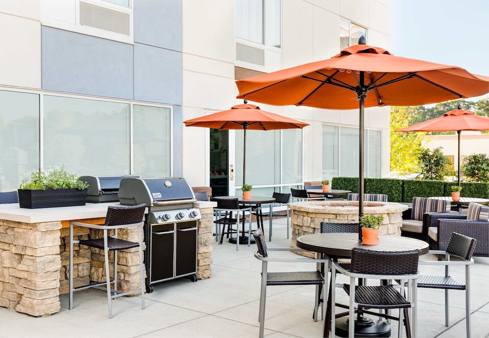 Candlewood Suites St Louis St Charles an IHG Hotel 28/36