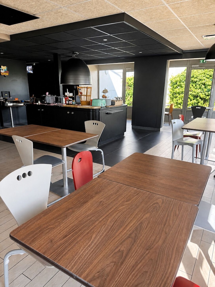 Campanile Orleans Saran 35/53