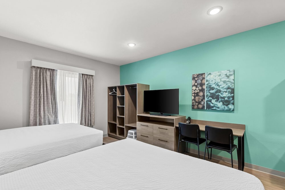 ECHO Suites Extended Stay by Wyndham Conyers 17/37