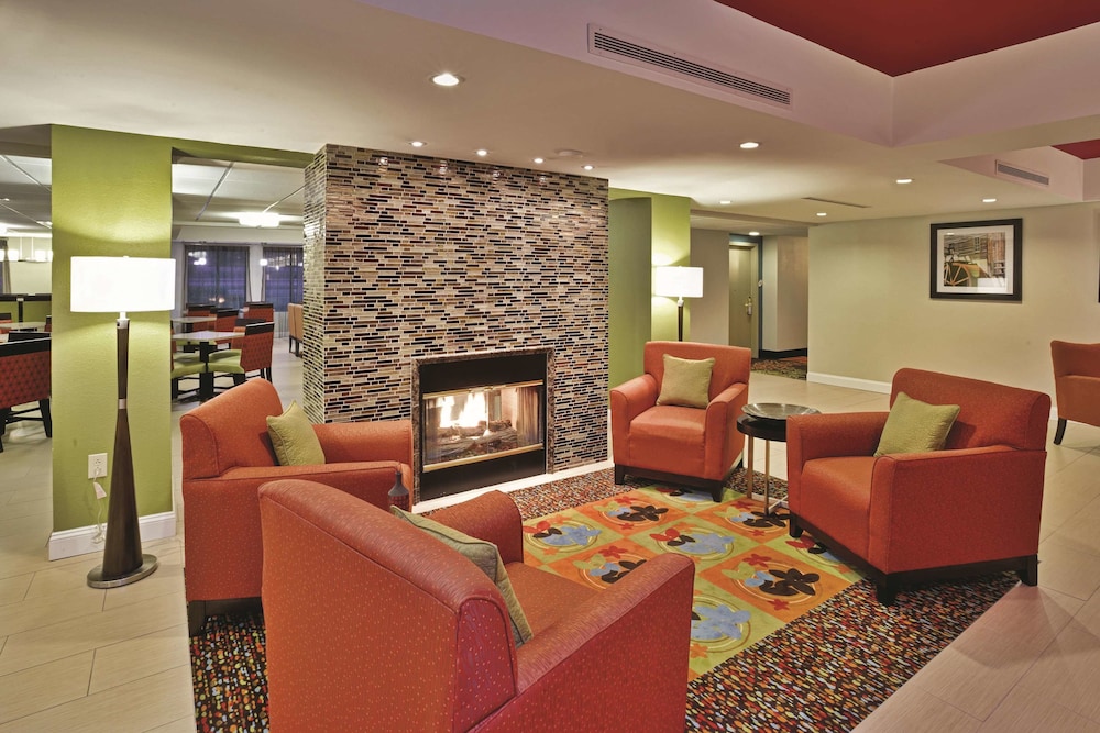La Quinta Inn & Suites Summersville / New River National Park 31/47