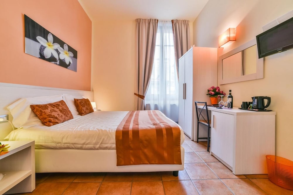 Hotel Bella Firenze 30/41