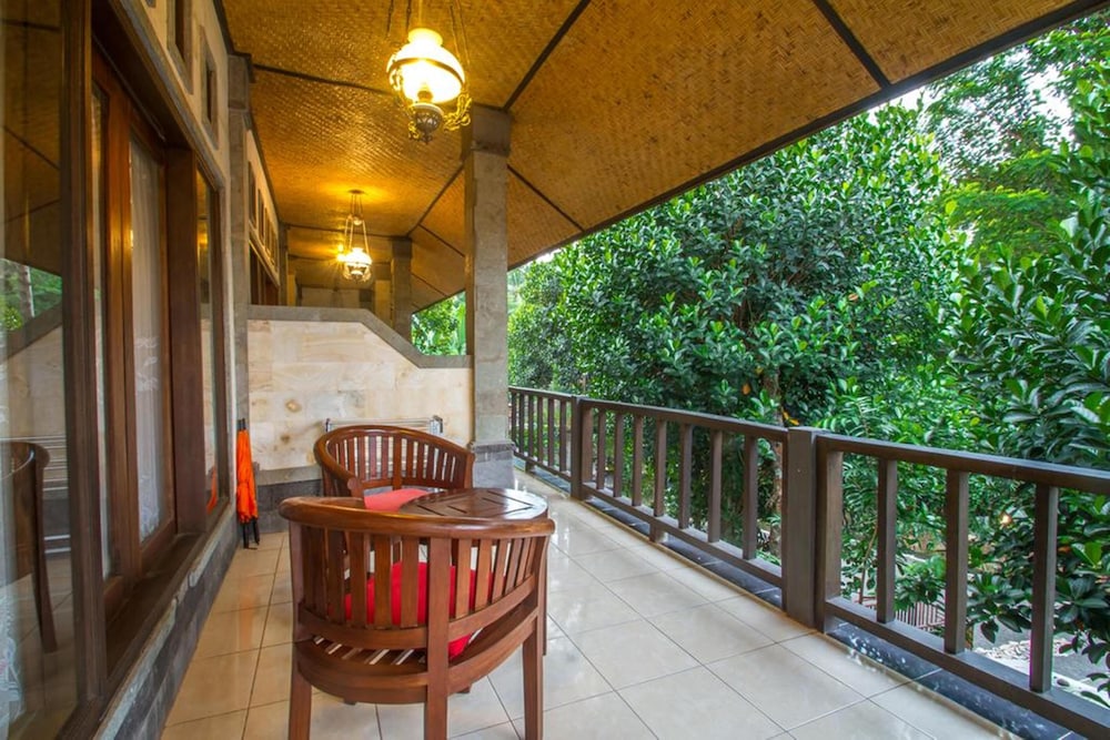 Adi Jaya Cottages 23/50
