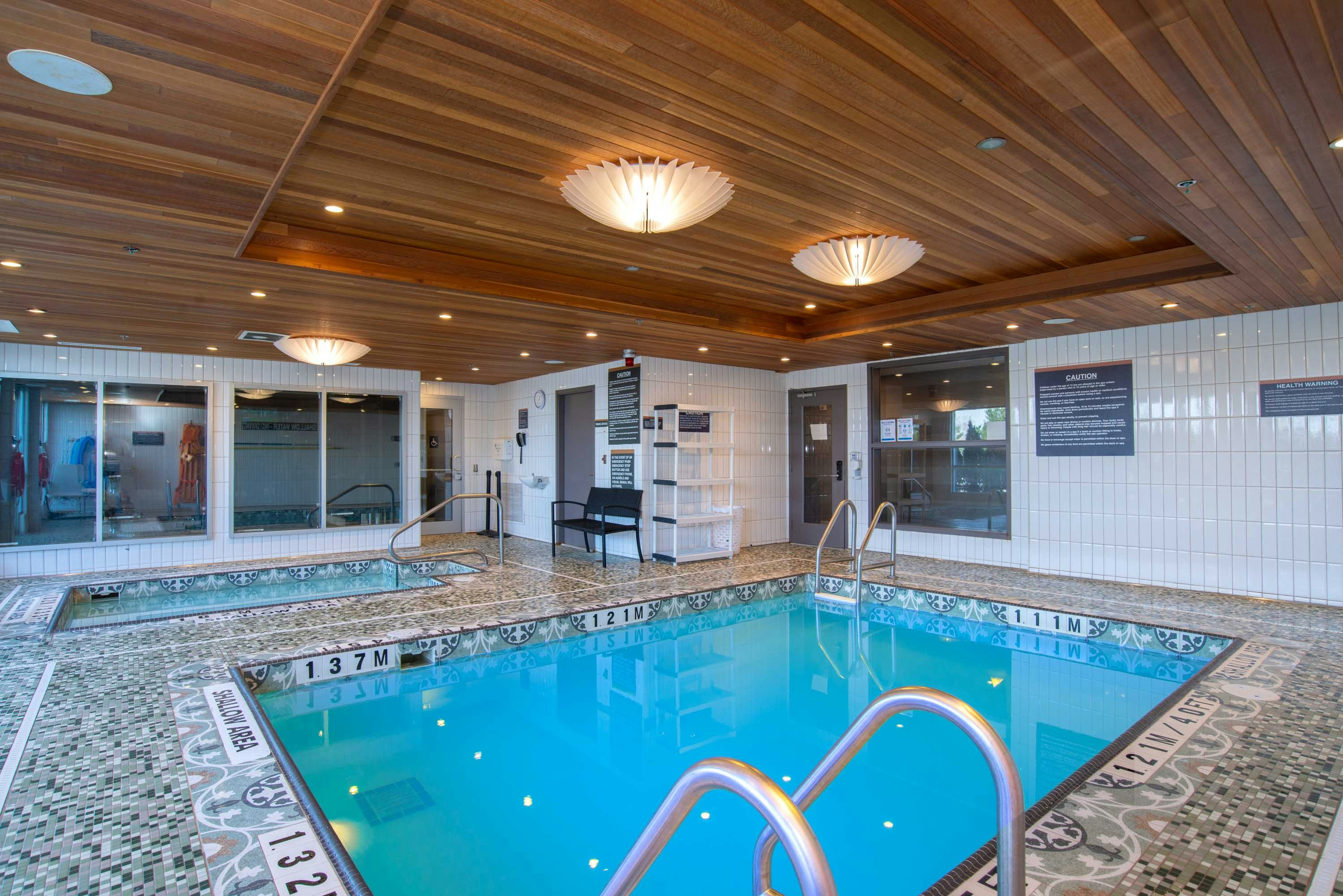 Sandman Hotel Hamilton 25/51
