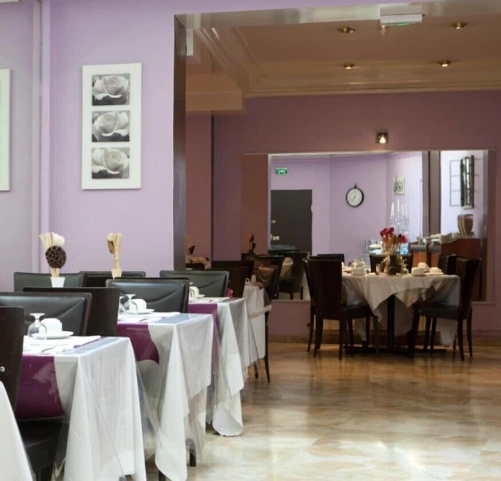 Hotel Lebron Paris 39/49