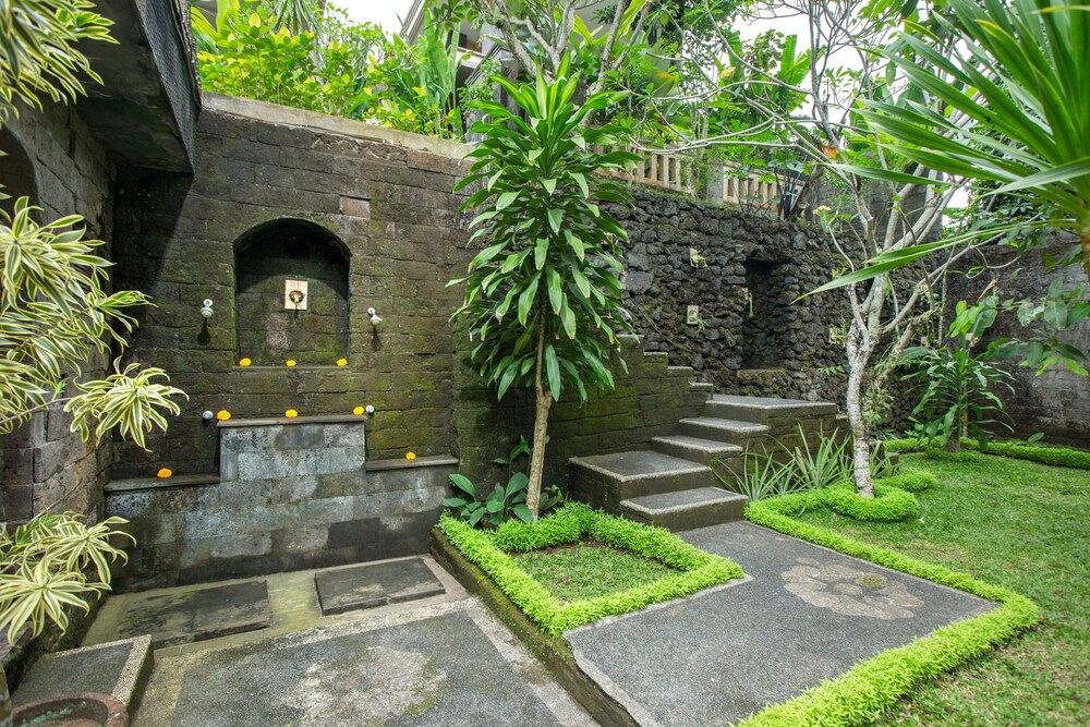 Alas Petulu Villa Resort And Spa 75/77
