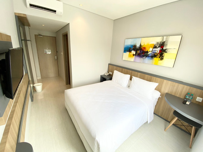 Deluxe, Queen Bed