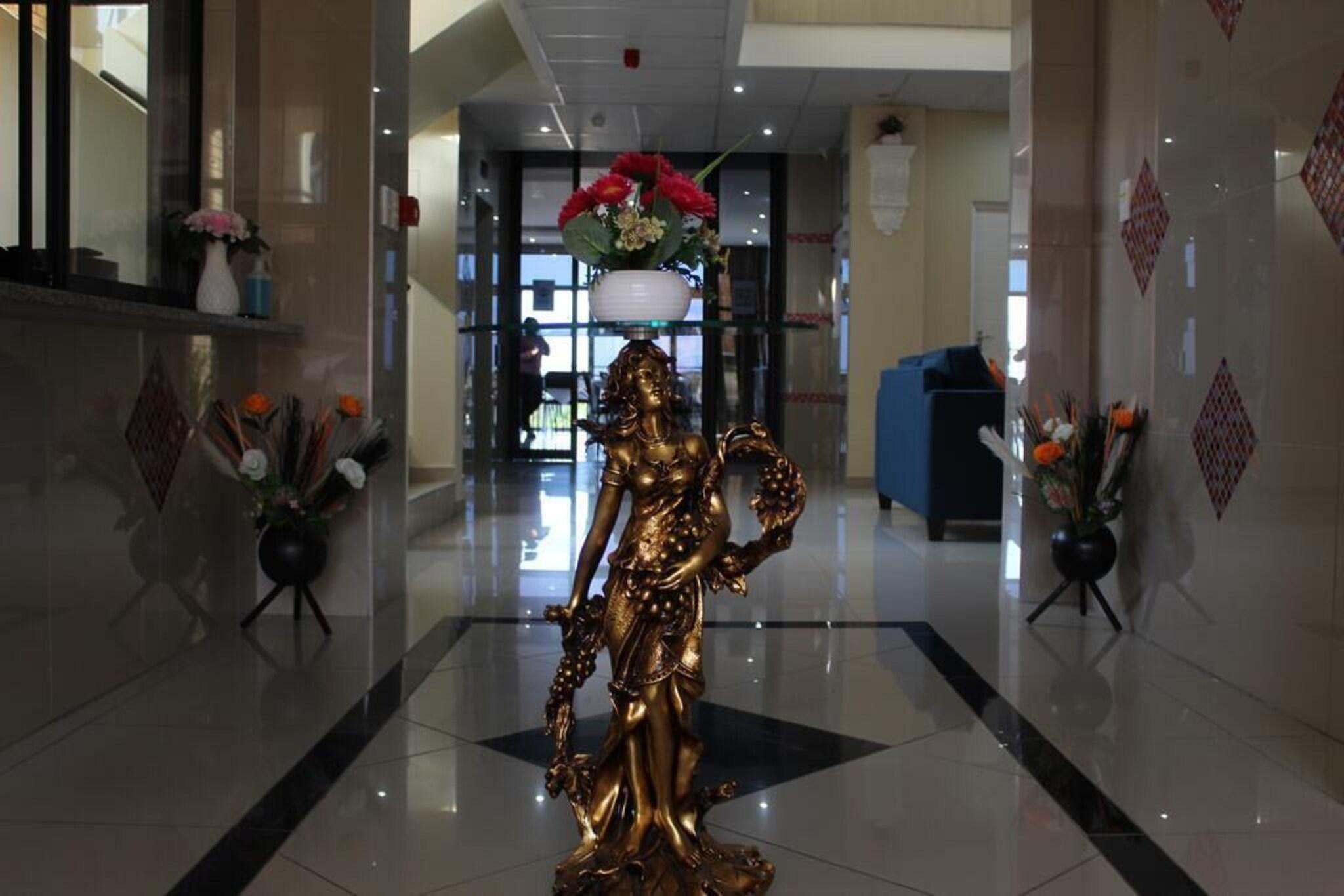 Royal Ushaka Hotel - Morningside 5/20