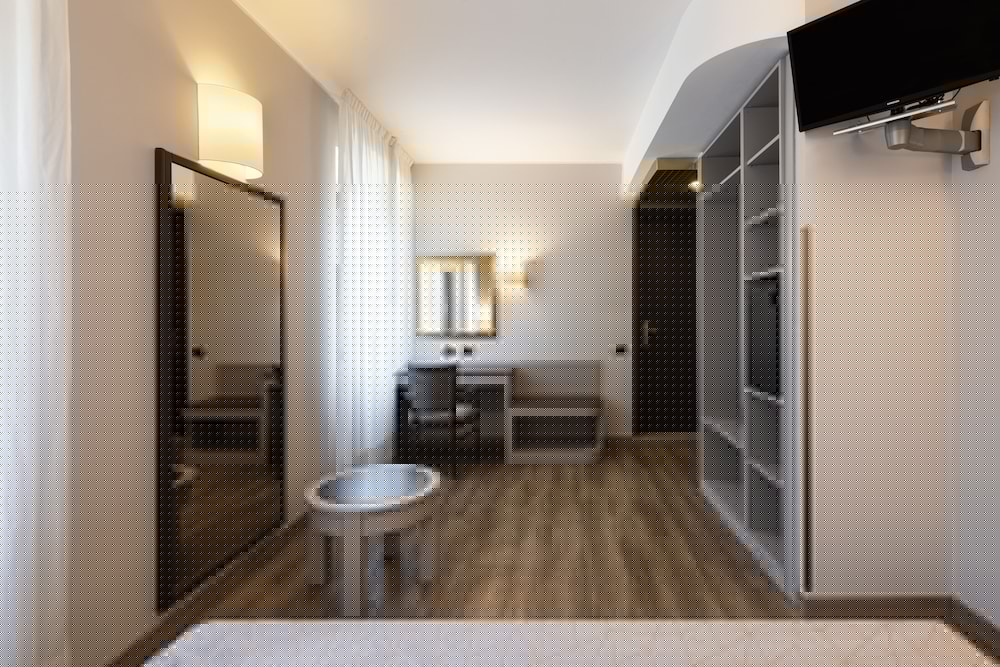 Mokinba Hotel Baviera 41/72