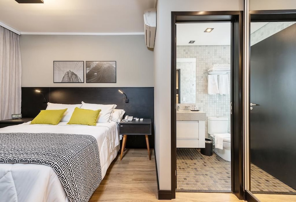 SUPERIOR, APARTMENT, QUEEN BED, SOFA