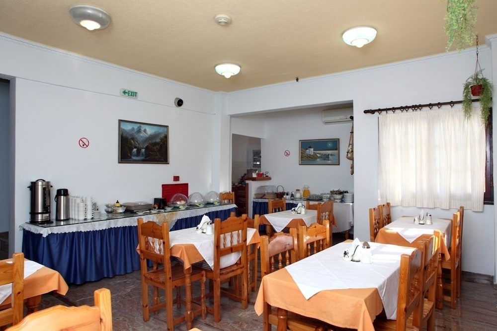 Nostos Hotel 32/40