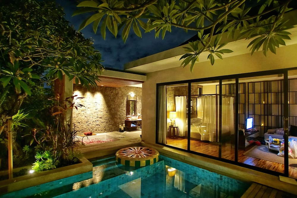 Berry Amour Romantic Villas in Kerobokan
