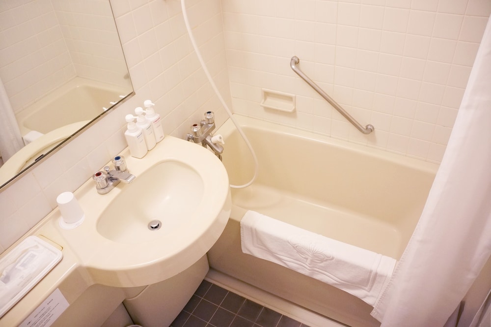 Marroad International Hotel Narita 57/59