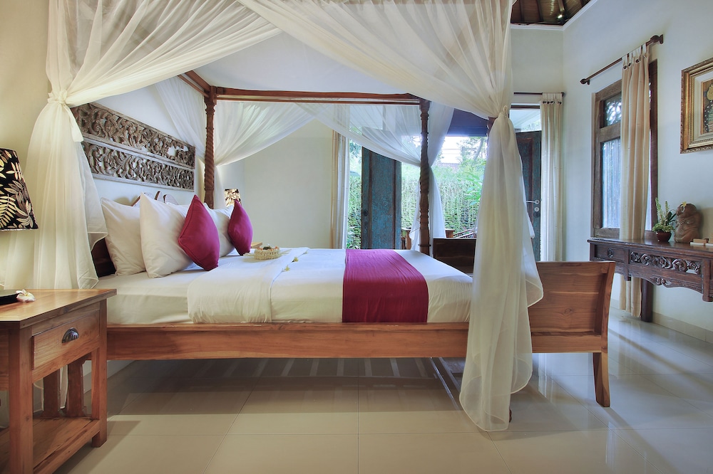 Gusde Tranquil Villas 13/78