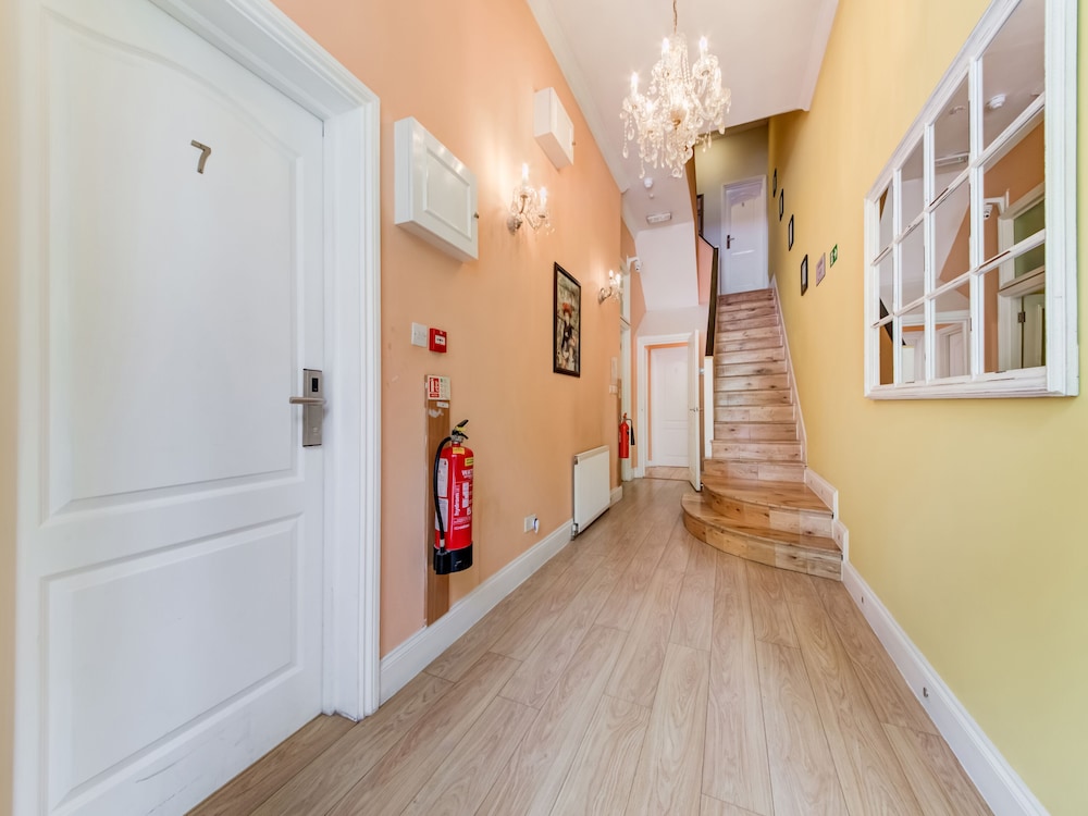Grantly Hotel London Shepherd s Bush 6/50