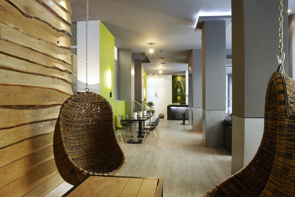 City Hotel 27/43