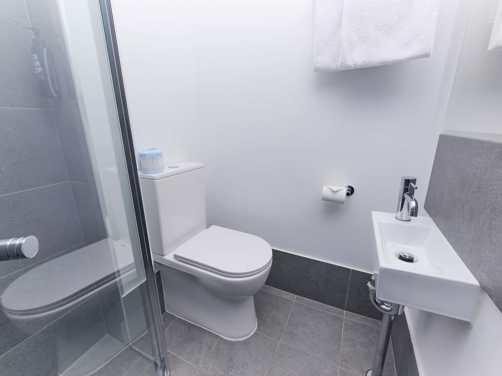 IBIS BUDGET PERTH AIRPORT 58/63