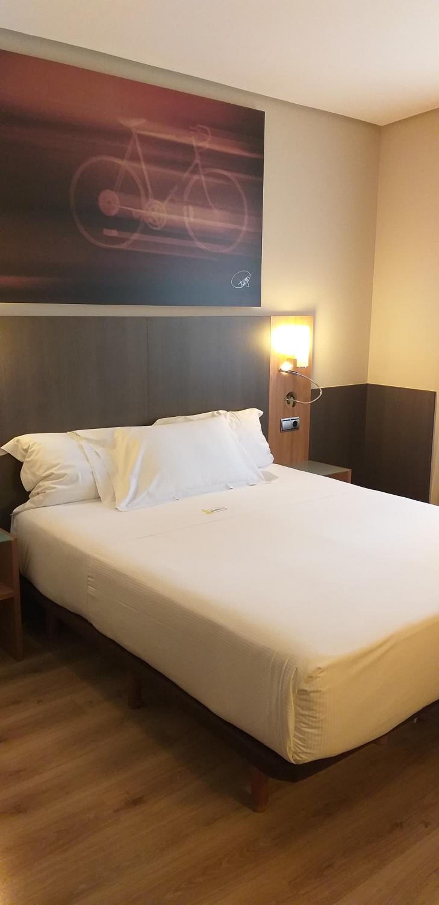 غرفة بسرير كوين، Maisonnave 2/7