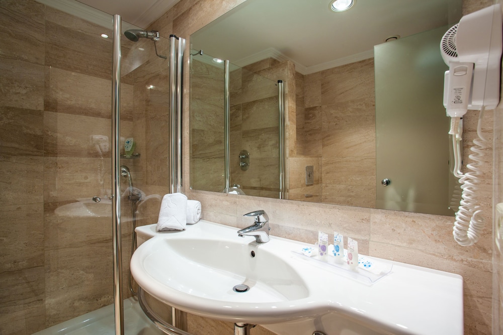 Grupotel Nilo and Spa 16/65