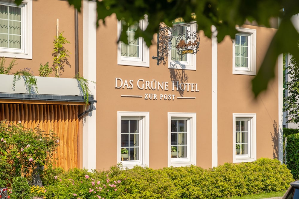 Das Grune Hotel Zur Post - 100 Bio 10/74