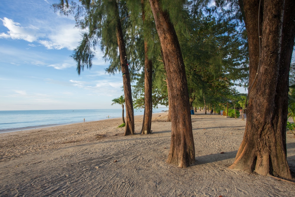 Mai Holiday by Mai Khao Lak - Adult Zone 32/48