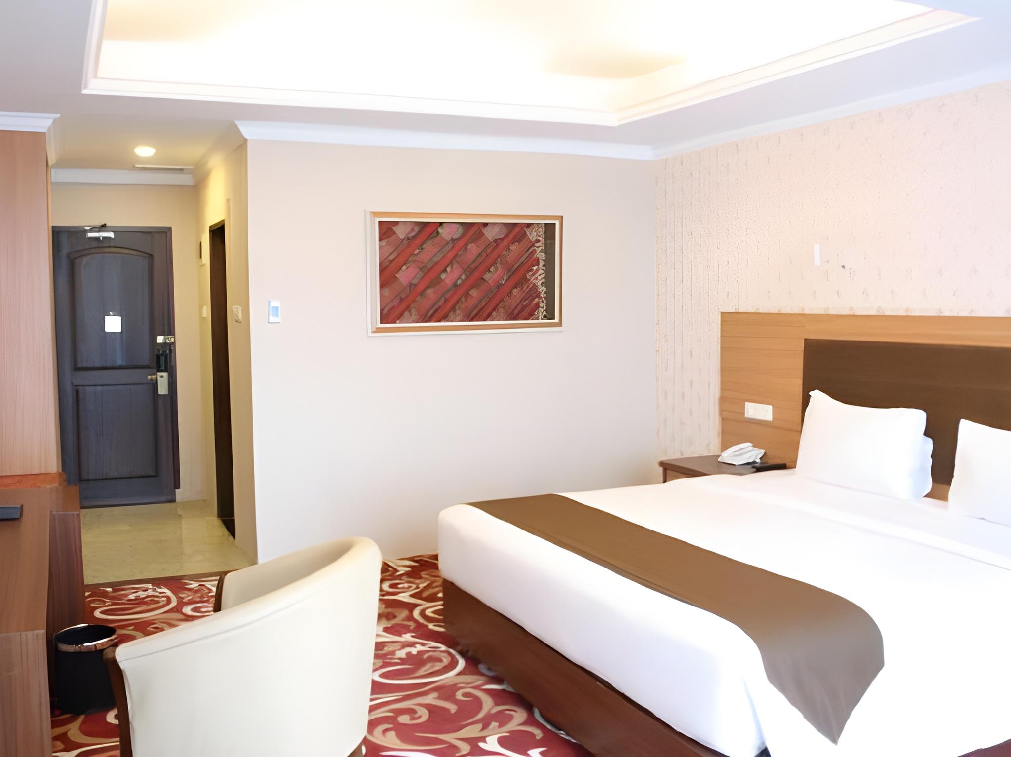 Grand Asrilia Hotel 13/50