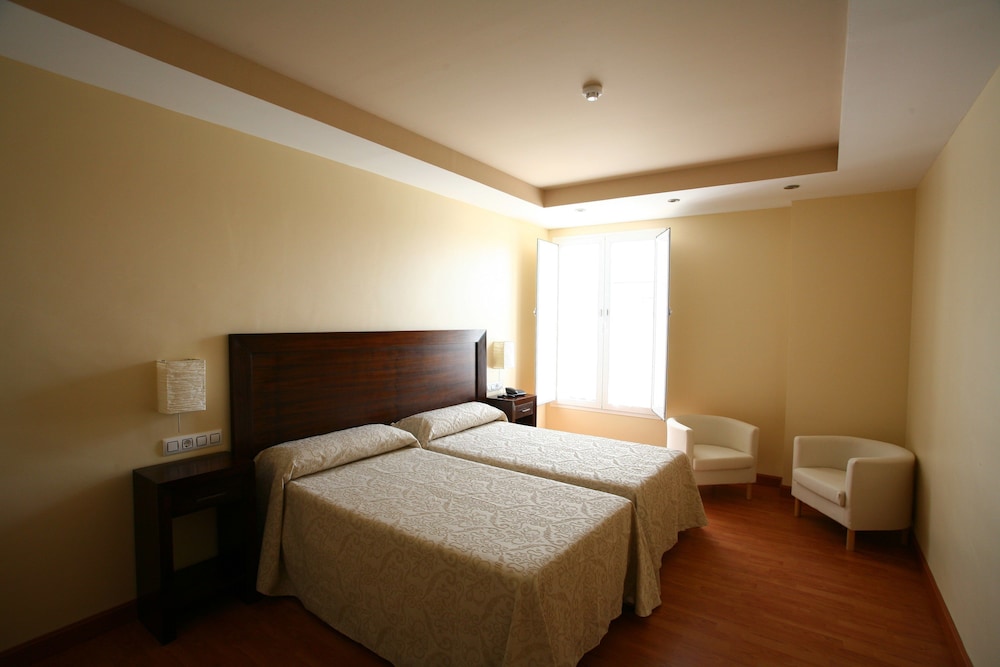 Gran Hotel Aqualange 23/61