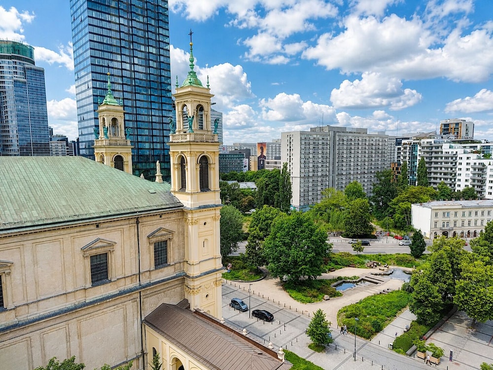 Hosapartments City Center 46/48