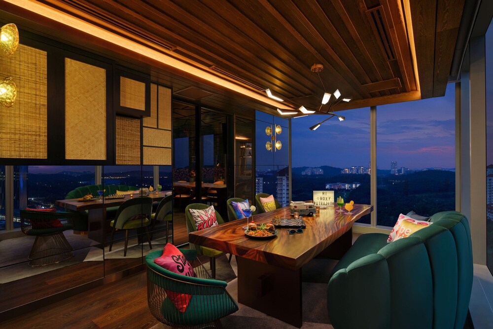 Moxy Putrajaya 22/40