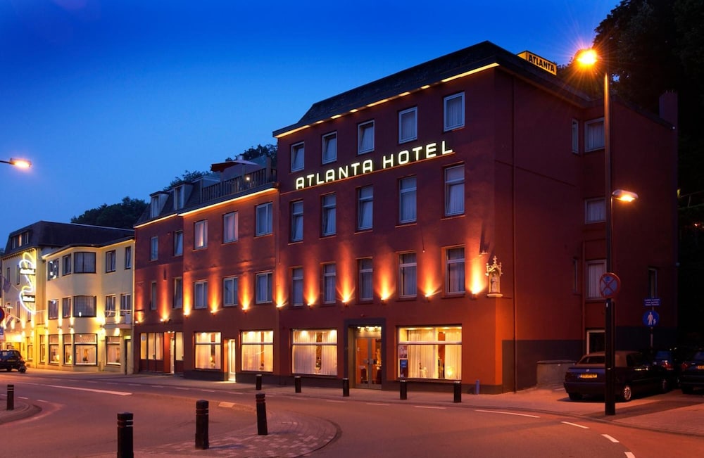 Hotel Atlanta 5/50