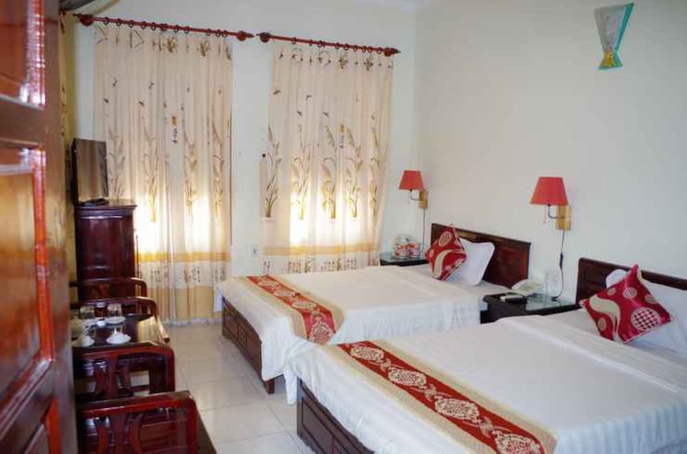 Room, Twin Beds