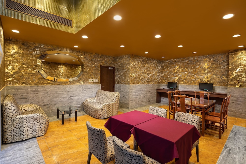 Ramada by Wyndham Hong Kong Harbour View 36/42