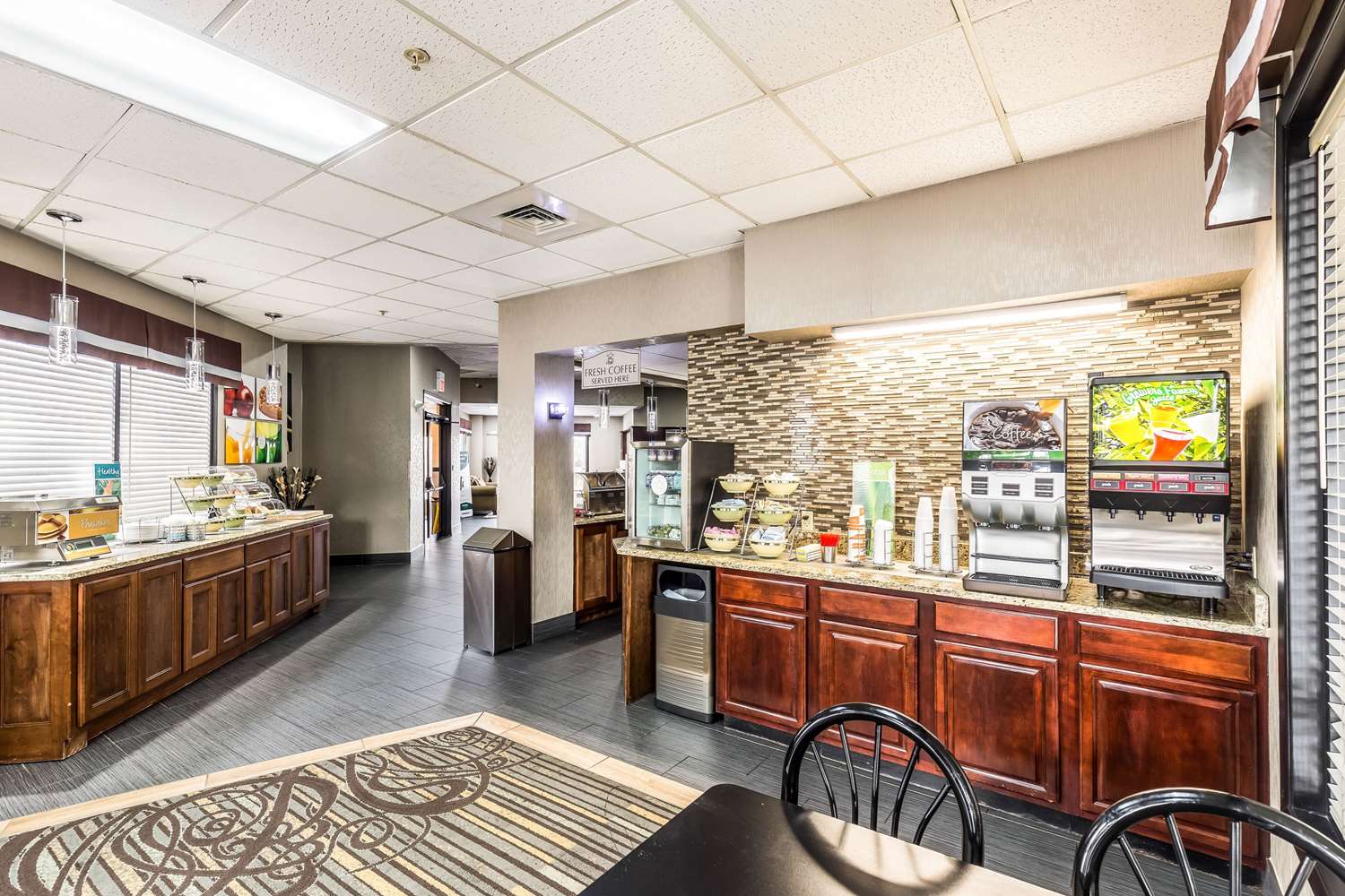 Quality Inn West Plains MO 33/42