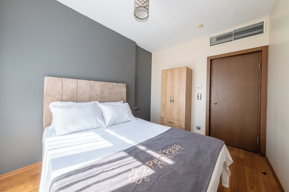 Ottoman Suites 19/50