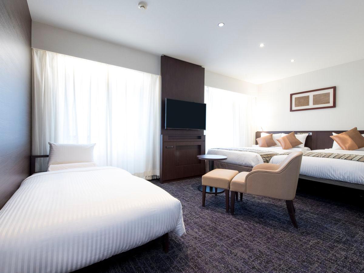 Room, Two Extra Beds, Accessible