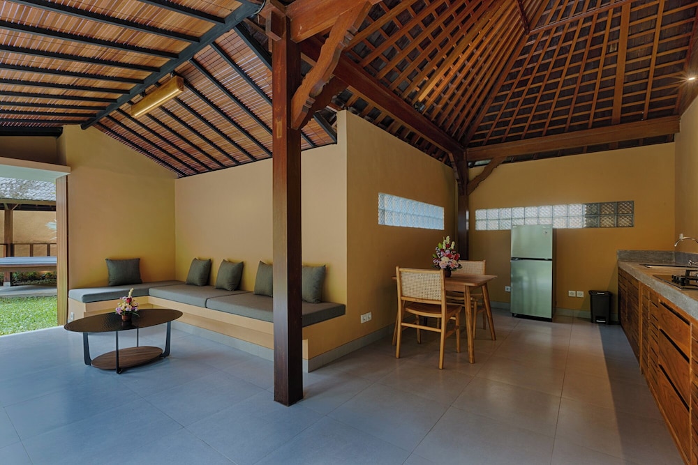 Samkhya Villas 58/71