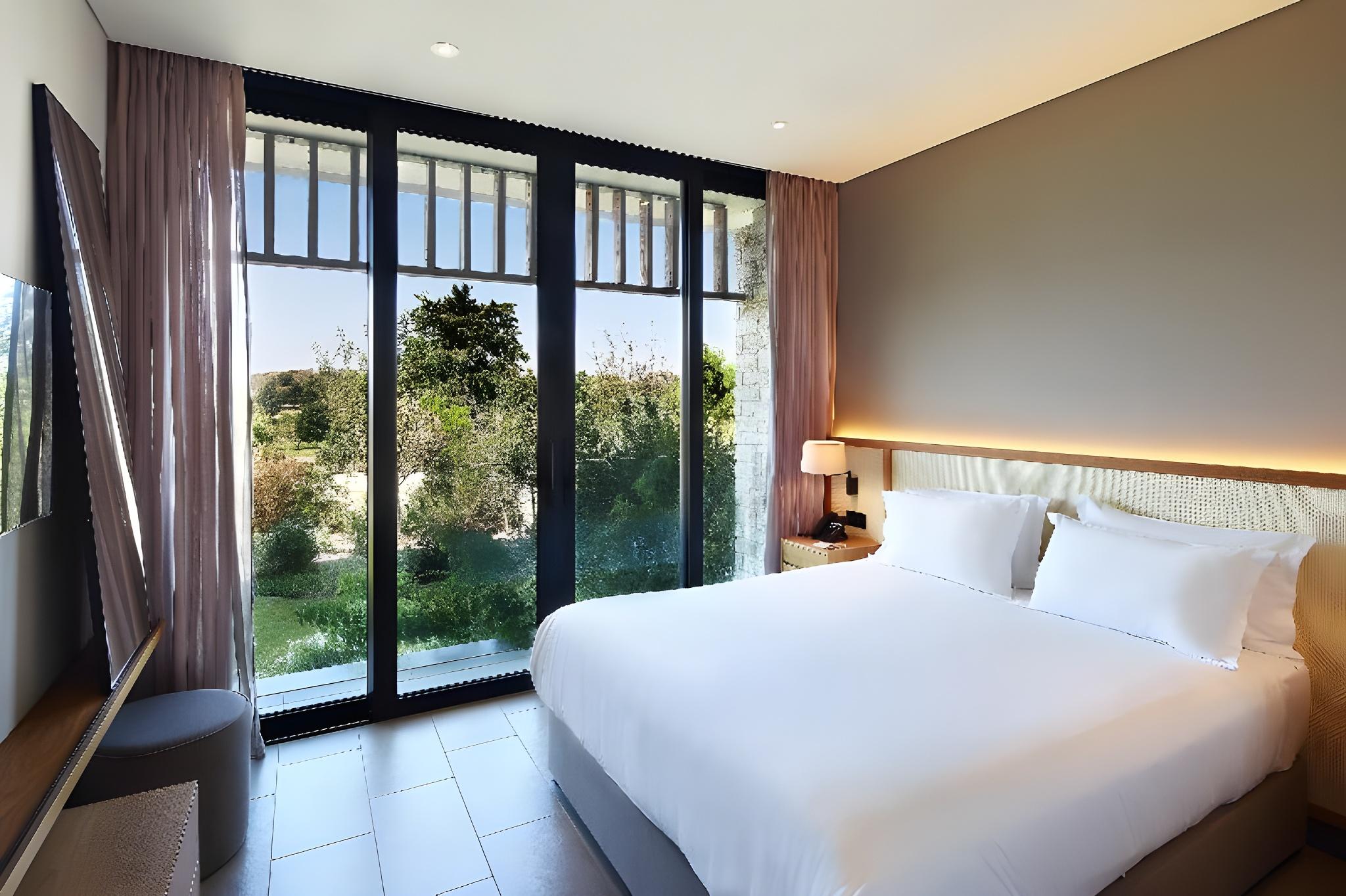 Garden, Spa, Family, Suite