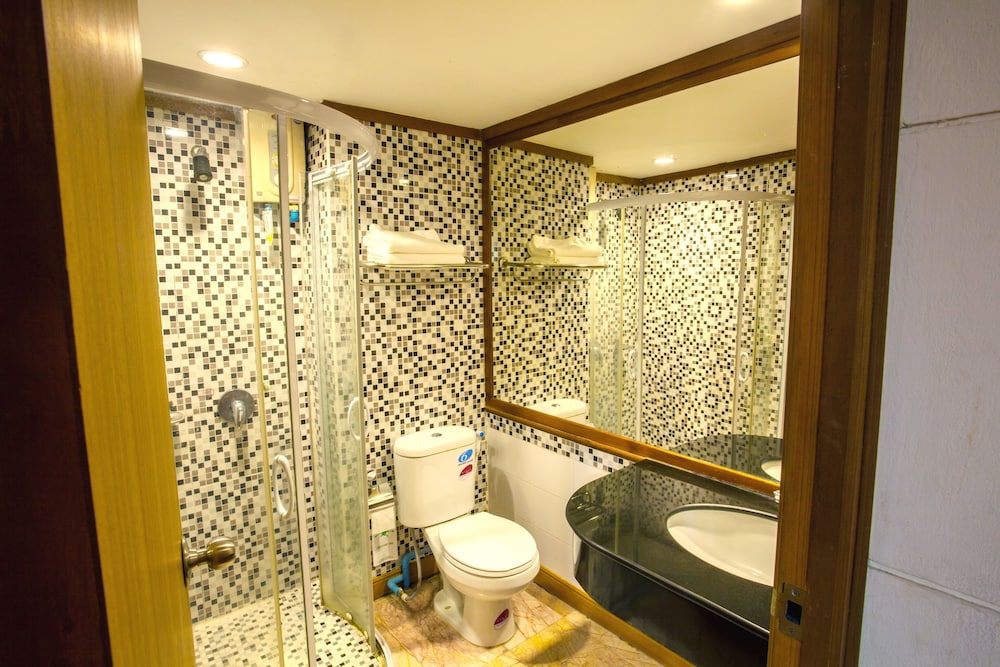 Nh Elegant Hotel 70/70