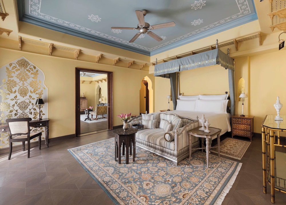 Maharani, Suite, King Bed, Private Pool 2/4