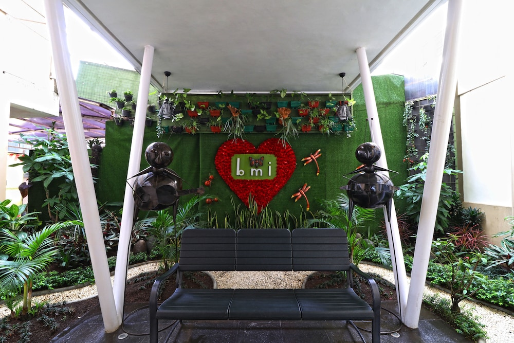 Hotel Bumi Makmur Indah 7/54