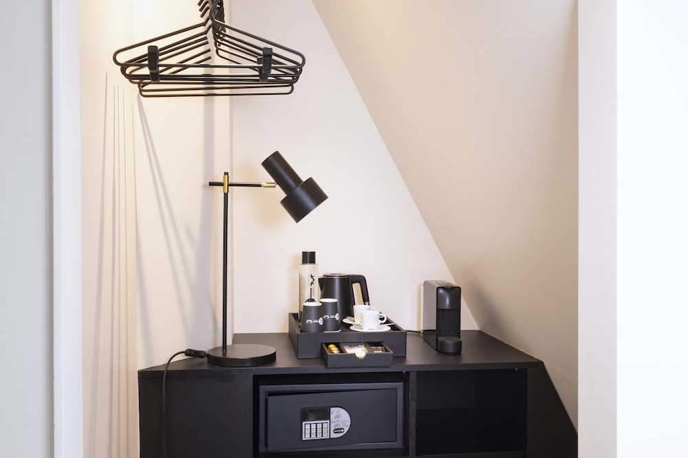 Le 12 Hotel photo3