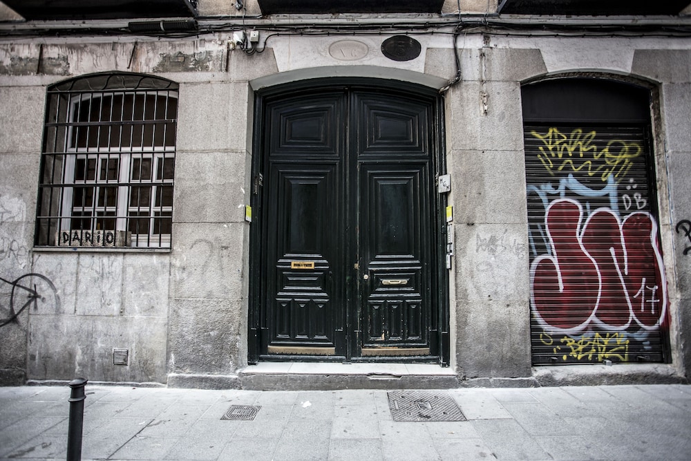 Holarooms 2/37