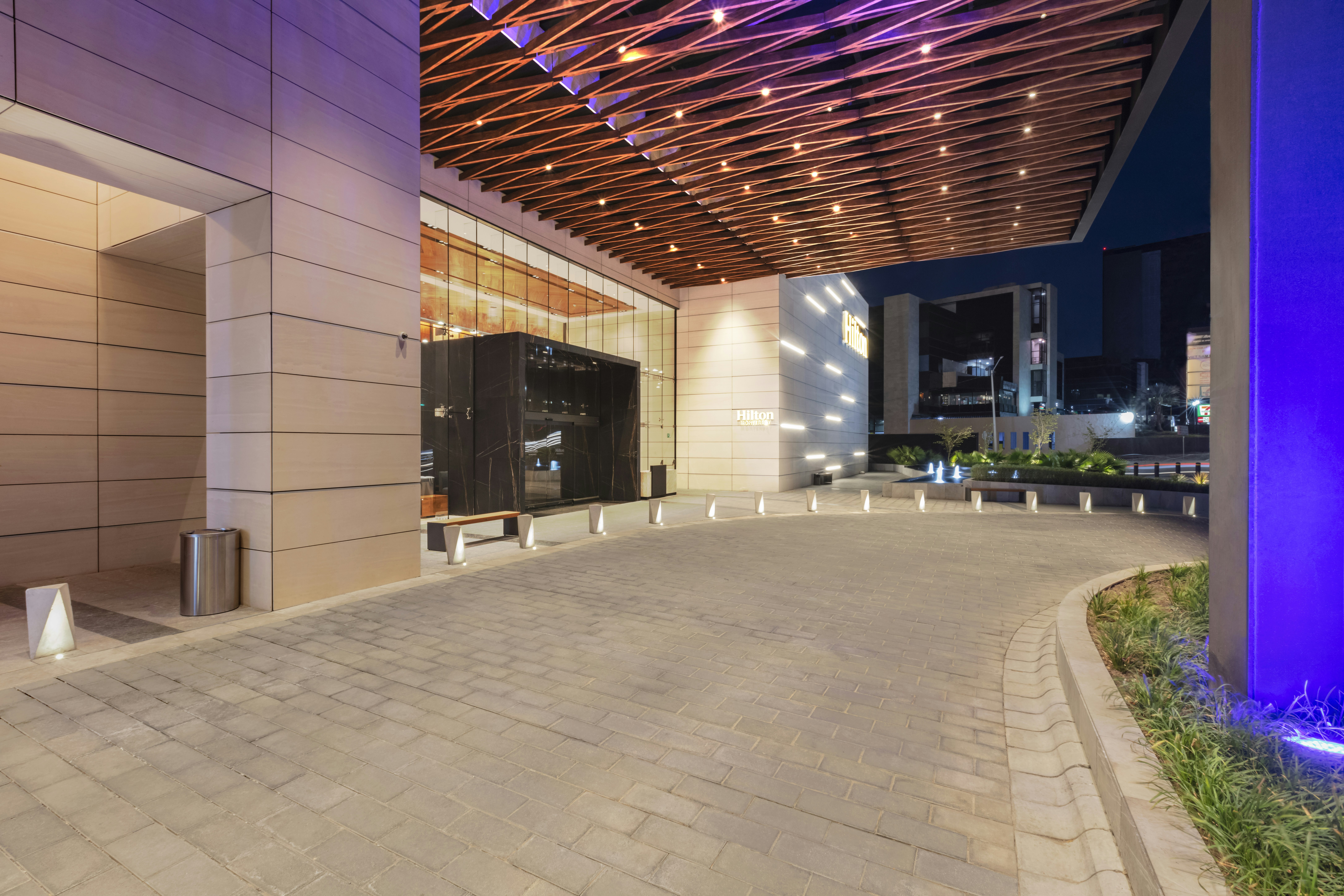 Hilton Monterrey 66/69